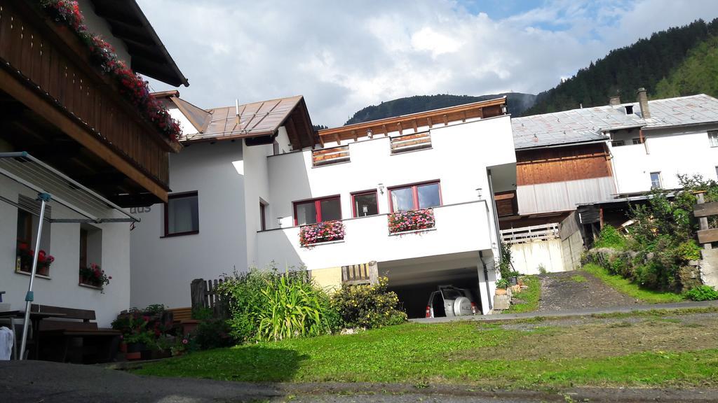Ferienhaus Luis Nauders Kültér fotó
